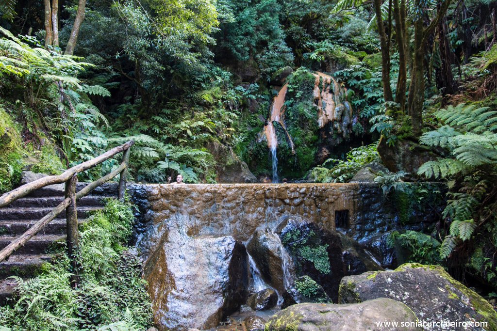 Caldeira Velha - Cascata
