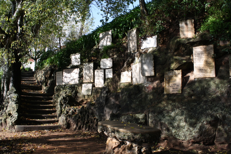Penedo da Saudade / Jardim dos Poentas