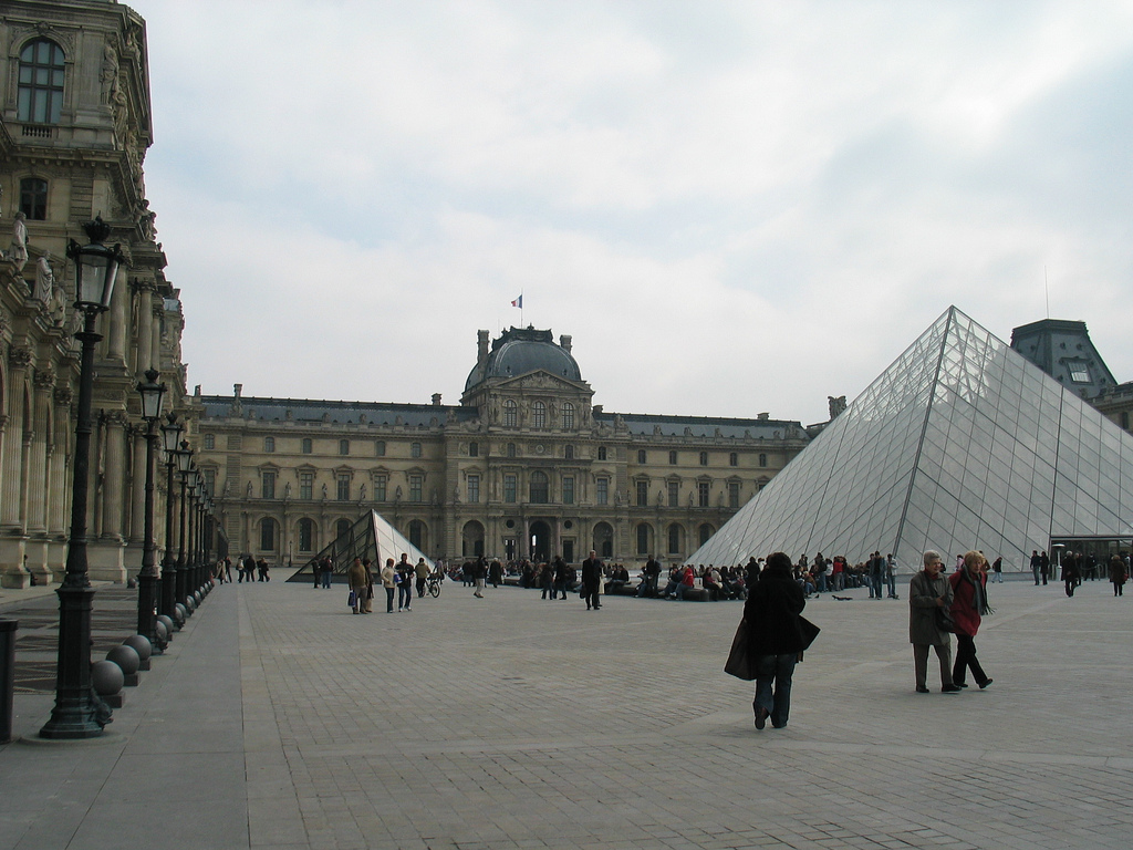 Museu do Louvre